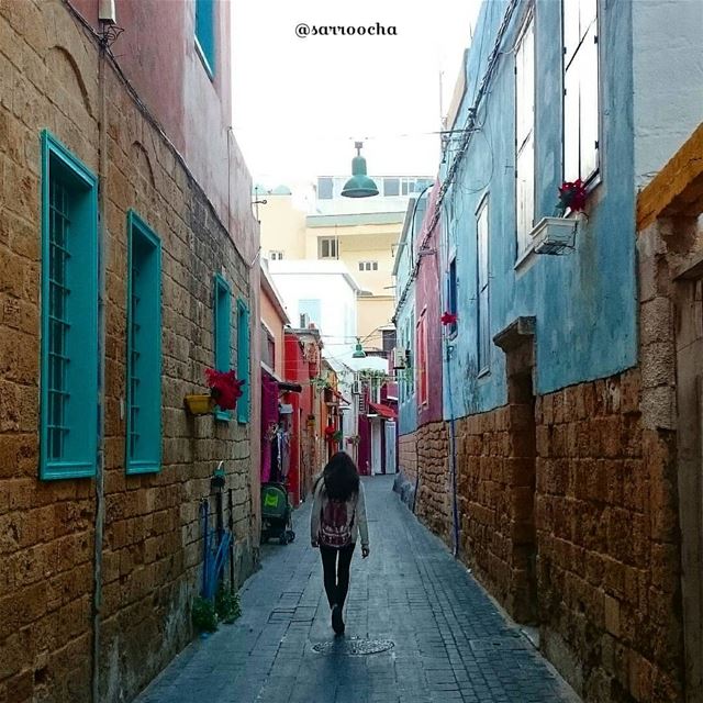 I'm not here to talkI'm just here to walk the walk 🚶 takenbyme ... (Tyre, Lebanon)