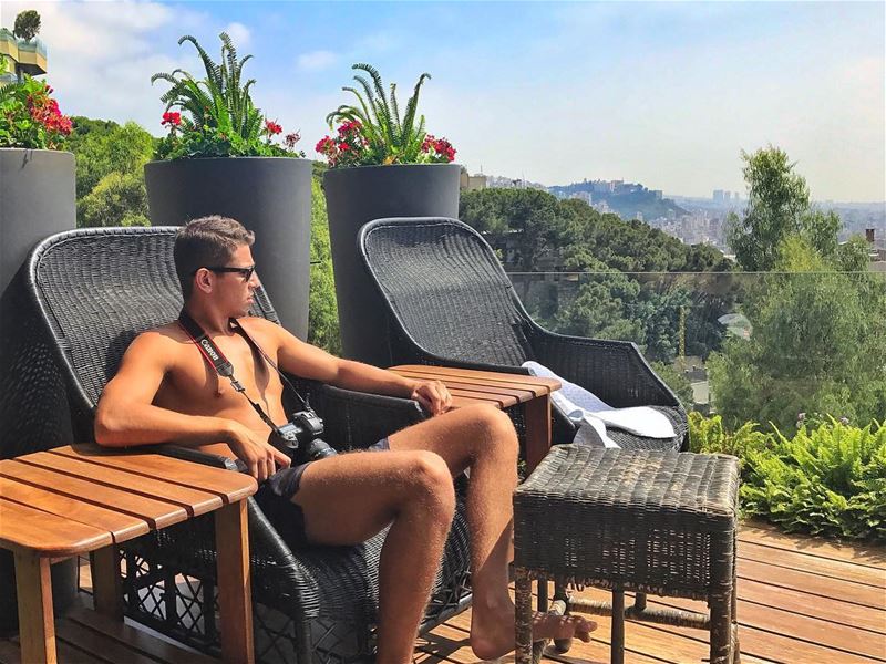 I think it's time to start chasing summer somewhere 🌴🕶 (Mount Lebanon Governorate)