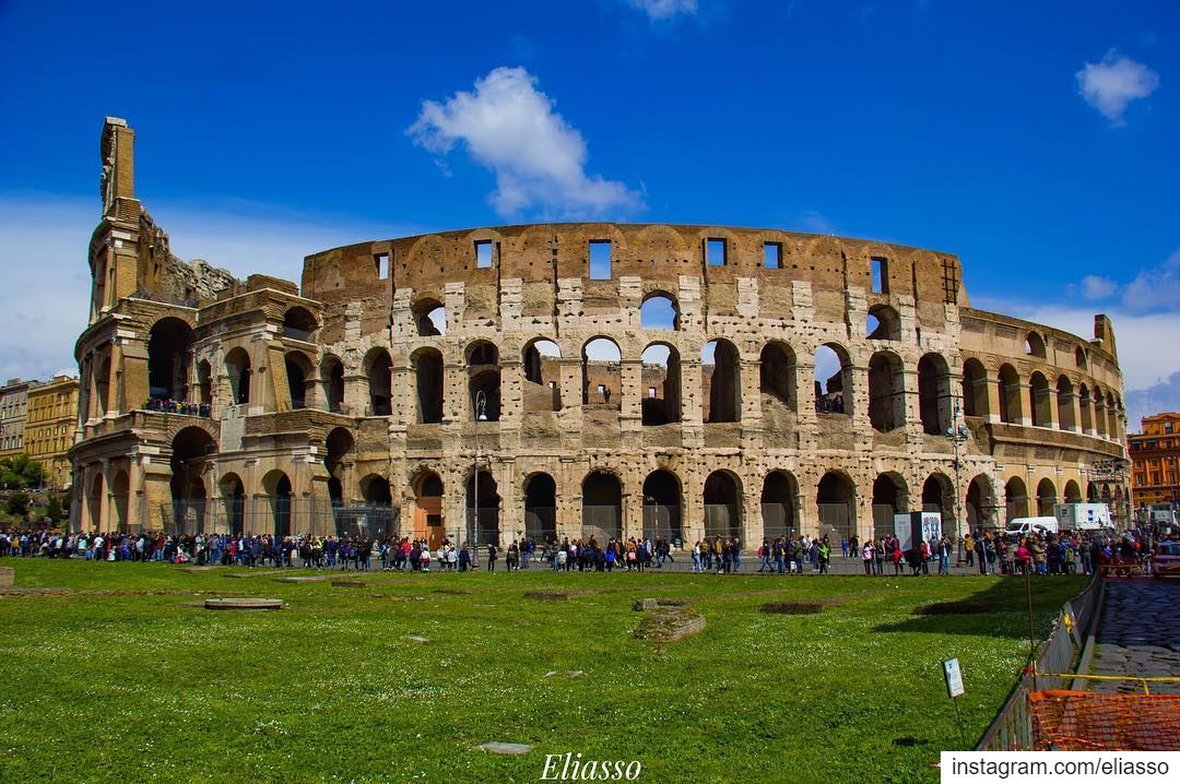 .–––––––––––––––––––––––––––––––––––I thought I knew everything when I... (Colosseo, Roma, Italia)