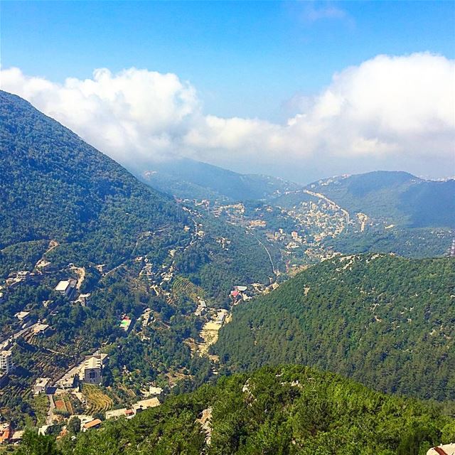 I went down the mountain but my heart stayed up there 🇱🇧:::::::::::::::: (Chahtoul Kesrouan)