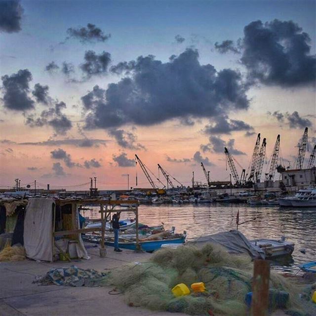 I wish I was sailing away 🎶⚓️🌊______________________________________... (Saïda, Al Janub, Lebanon)