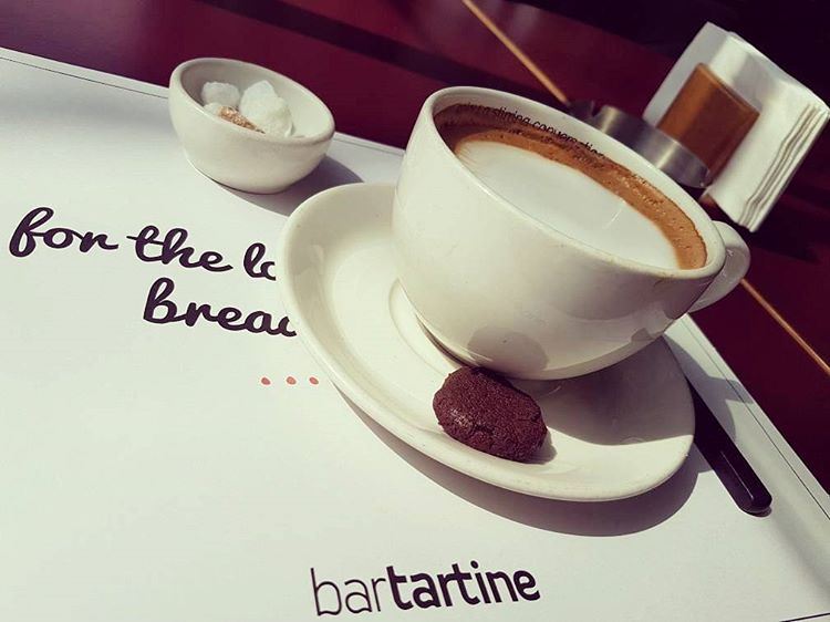 If happiness had a taste it would certainly be similar to that cappuccino... (Bar Tartine Dbayé)