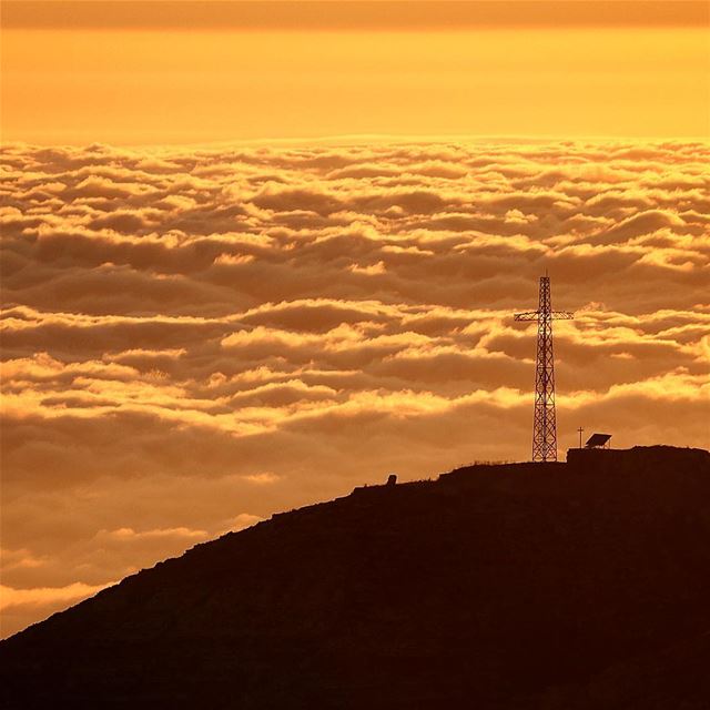 If that’s how heaven looks like, i just don’t wanna get back to life !! ... (Faraya, Mont-Liban, Lebanon)