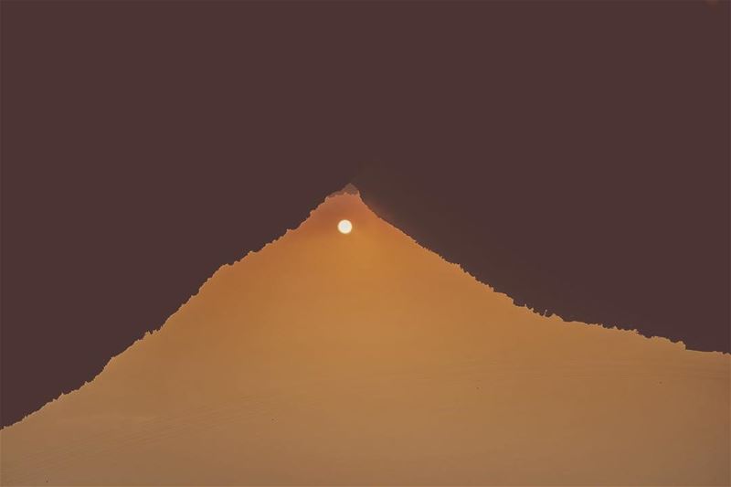 'if u fuel ur journey on the opinions of others; u r going to run out of... (Lebanon)