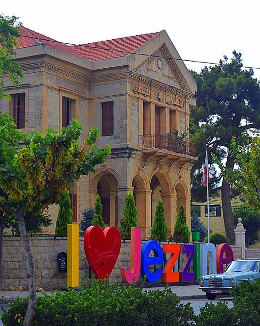  ig_lebanese  ig_lebanon  livelovebkassine  livelovejezzine ... (Jezzîne, Al Janub, Lebanon)