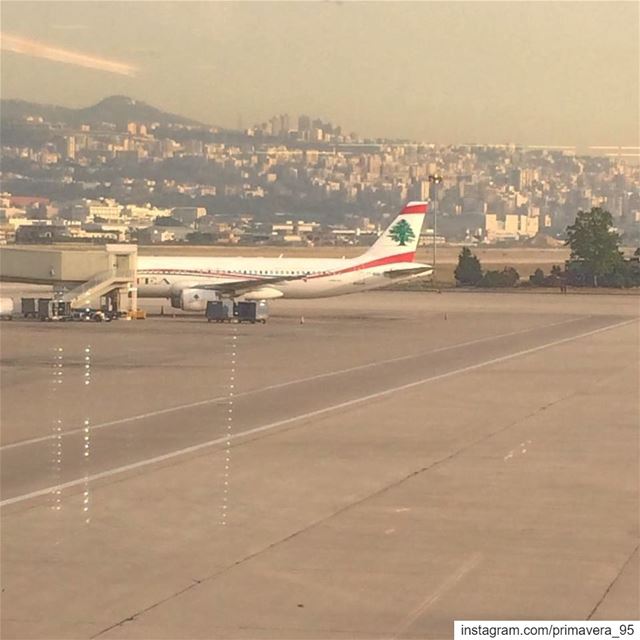  ig_lebanon  livelovelebanon  airport  lebanon_hdr  lebanon  travel ... (Aéroport International Rafic Hariri De Beyrouth)