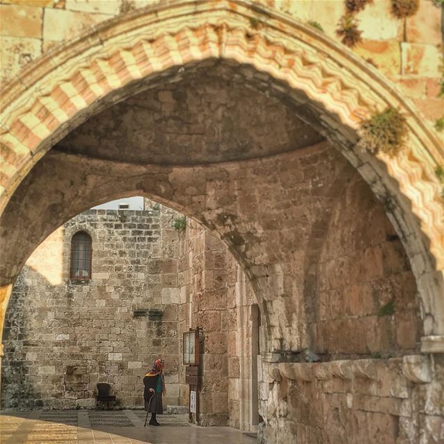 @imjustpassing  LiveLoveByblos  LiveLoveLebanon  wearelebanon ... (St Jean Marc Church, Byblos)