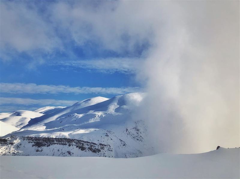 ... impossible is an opinion  happyweekend 💙 (Saint Charbel-Faraya)