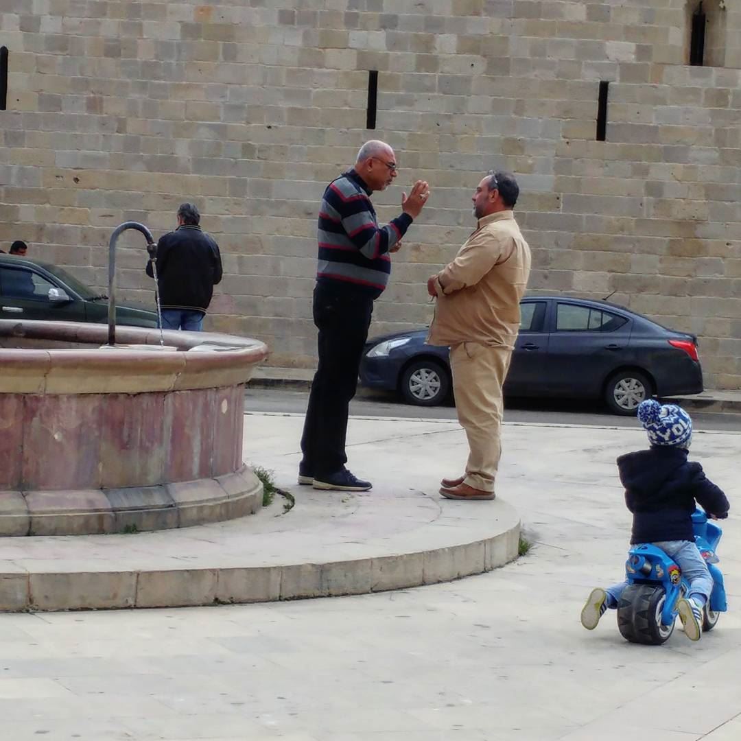 In Lebanese villages, conversations take place by the fountain not in chat... (Dayr Al Qamar, Mont-Liban, Lebanon)