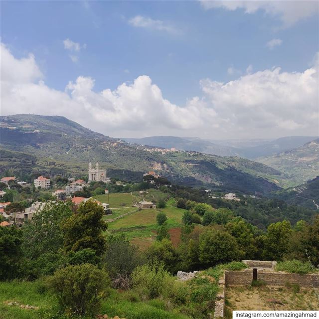 In need of a getaway to the jabal😍 (Jezzîne, Al Janub, Lebanon)