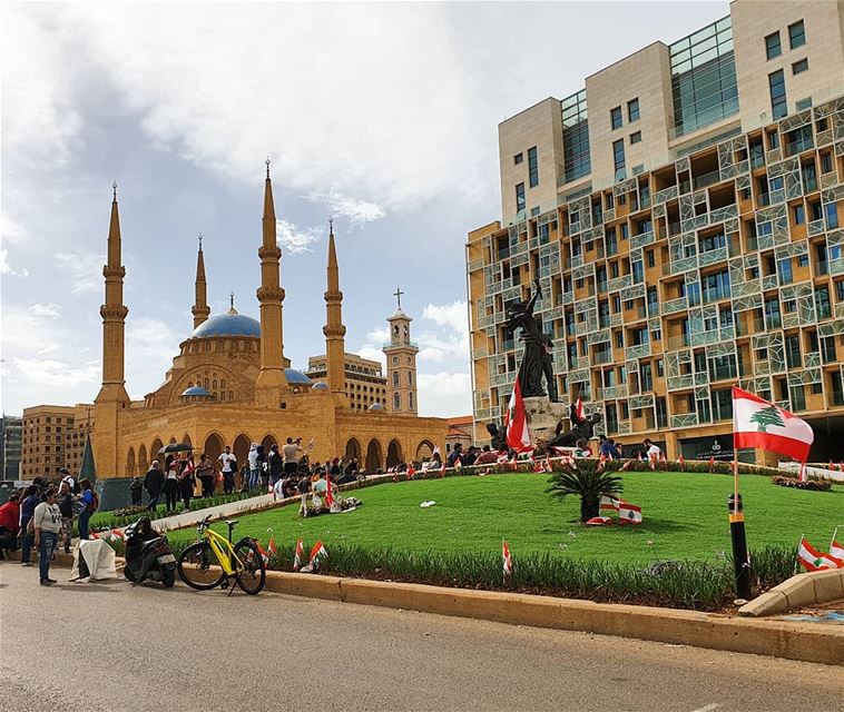 🇱🇧🇱🇧❤❤ independenceday  lebaneseflag  landscape  amazinglebanon ... (Beirut, Lebanon)