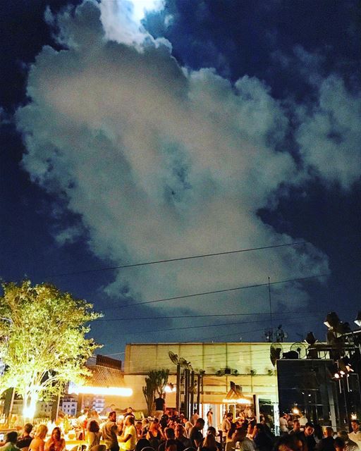  instagood  love  beautiful  art  architecture  photography  luxury  pub ... (Iris Beirut)