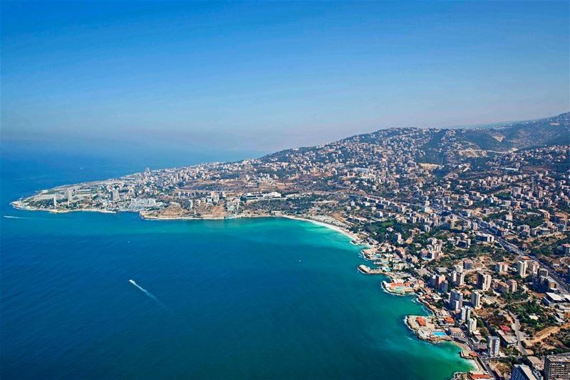  instagood  photooftheday  love  beautiful  sky  sea  landscape ... (Paragliding Jounieh)