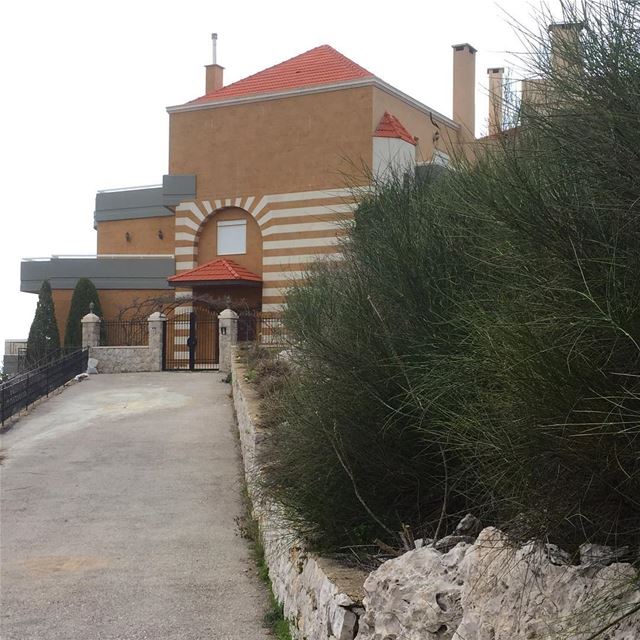  instalike  whatsuplebanon  ptk_lebanon  beautiful  beautifullebanon ... (Ballouneh, Mont-Liban, Lebanon)