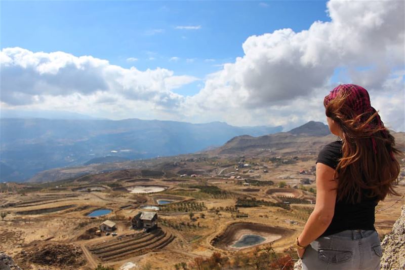 It's  impossible to climb a mountain and be in a bad mood at the same time... (Akoura, Mont-Liban, Lebanon)