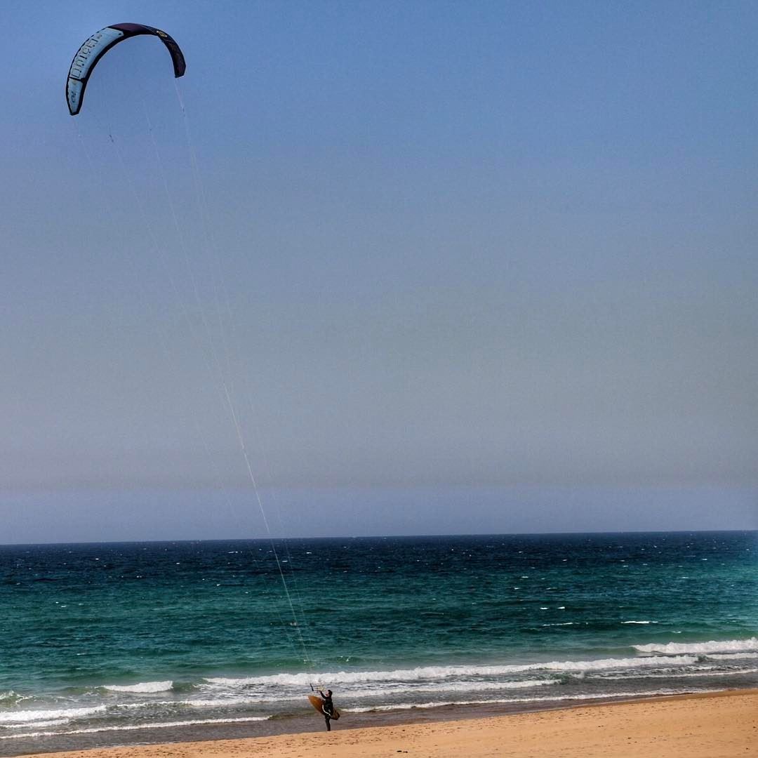 It's me, you & those waves🏄🏻😁🤙🏻  beach  beachlife  kitesurfing ... (Laguava)