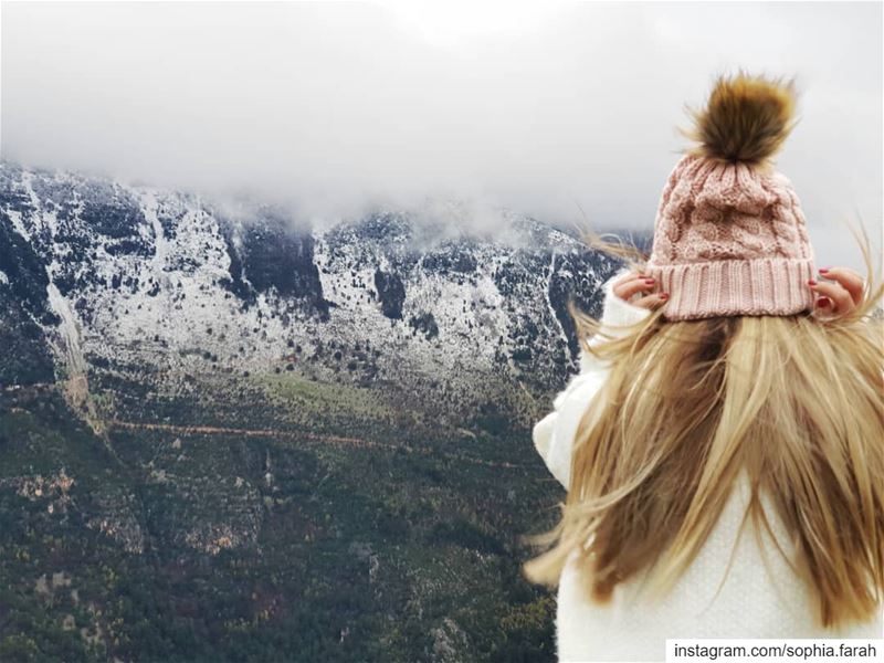 It's too cold outside for angels to fly ..... snowday  snow ... (Lebanon)