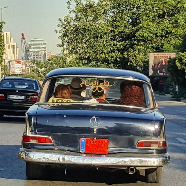 It's written "King of Love" on the car's rear window 💛💛... (Beirut, Lebanon)