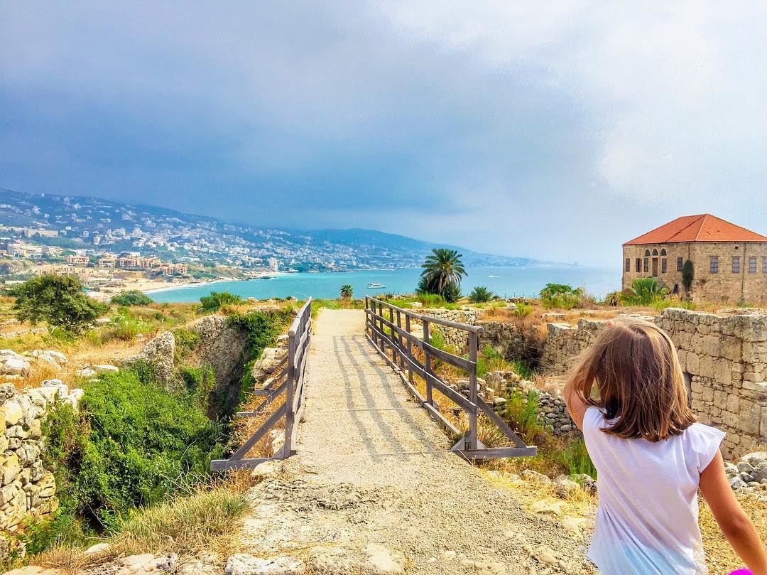 "It takes both sides to built a bridge"  lebanon  jbeil  byblos ..... (Byblos Castle)