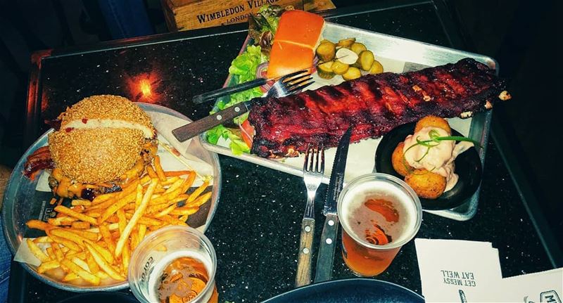 Its all about the barbecue 🍴.. RECOMMENDED @meatsandbread.lb @ferdinand (Meats and Bread)