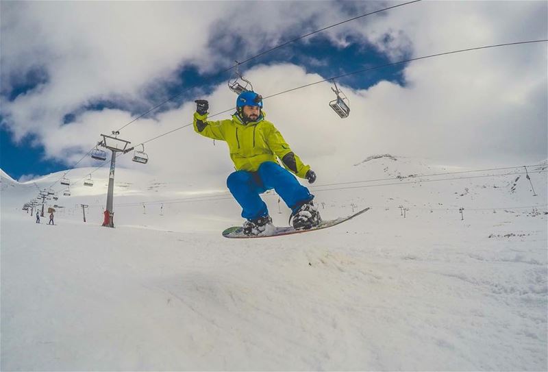 Its going to be a bumpy season 🏂😌❄️.  mylebanon  gopro  burton ... (Cedars Mountains)