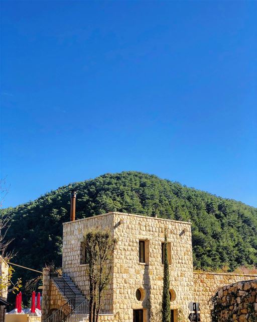 January Skies bkerzay  liban  libanais  lebanon  lebanese ... (Bkerzay)