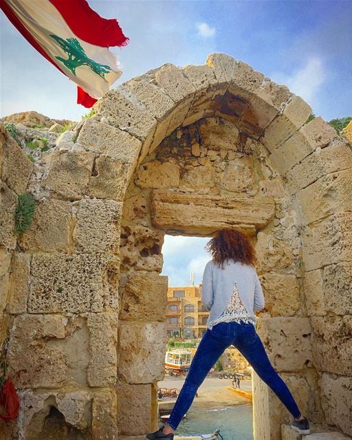 Jbeil-ing with the tourist 🇱🇧  CamiNada ... (Byblos - Jbeil)