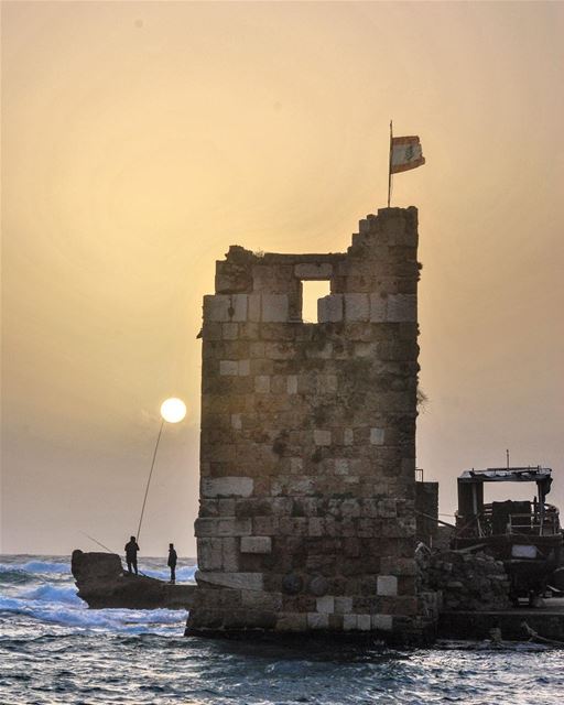 Jbeil, Lebanon: fishing for the sun.... lebanon  byblos  jbeil ... (Jbeil جبيل)