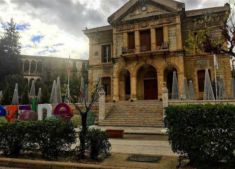 Jezzine💚 by @hasannuirhadi 😍💚😍💙😍💚😍💙  ourlovelylebanon ...