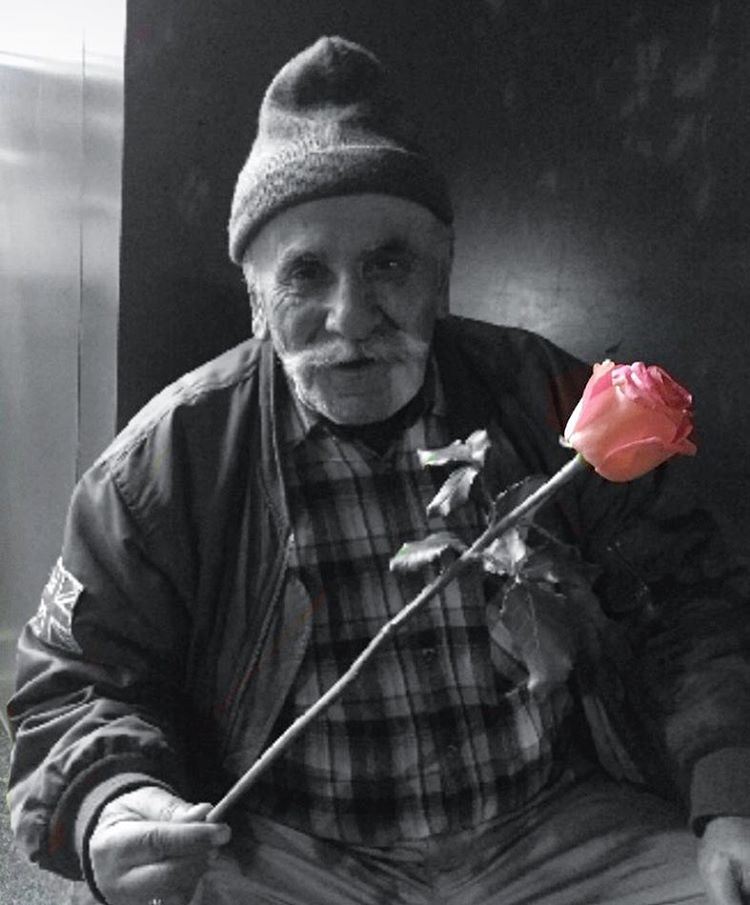 Jim Rohn(Motivational speaker,author, entrepreneur): "A rose on time is... (Mar Mikhael-Armenia The Street)