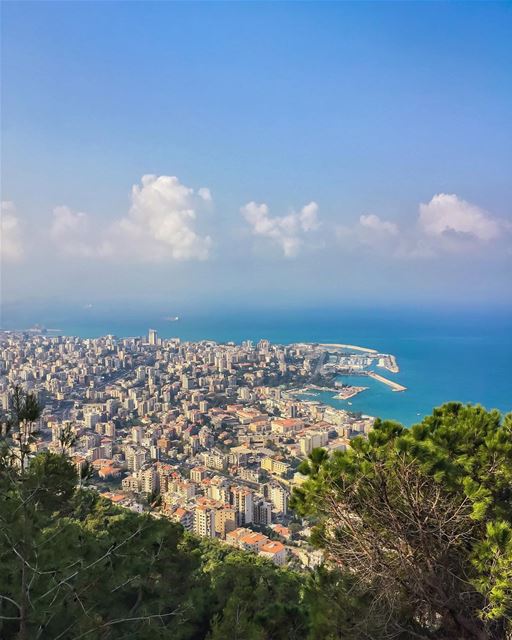 Jounieh bae 👀 (Kasrouane)