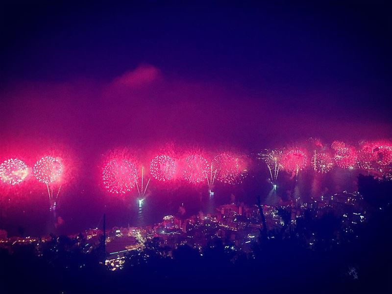  Jounieh  Fireworks  Festival  livelovelebanon  LifeWithAView  lebanon ... (Jounieh International Festival)