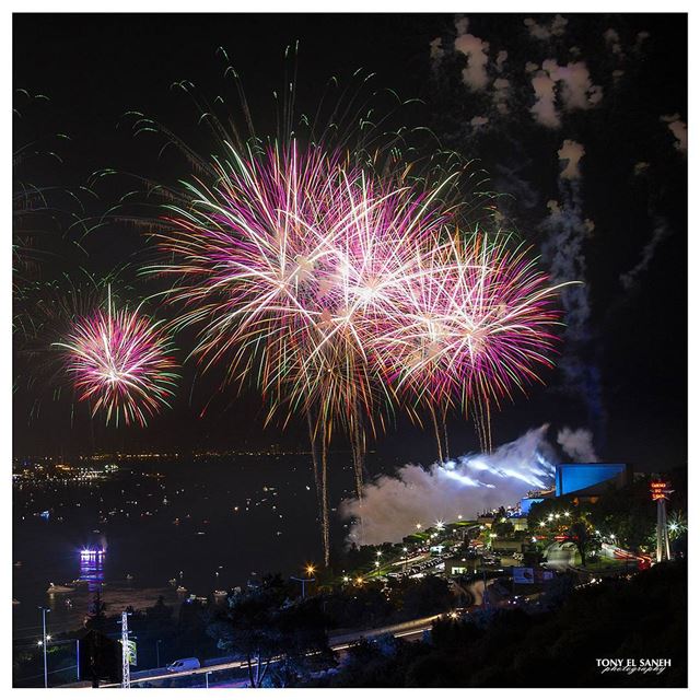  jounieh  lebanon  jouniehfestival  jouniehbay  fireworks  festival ... (Jounieh International Festival)