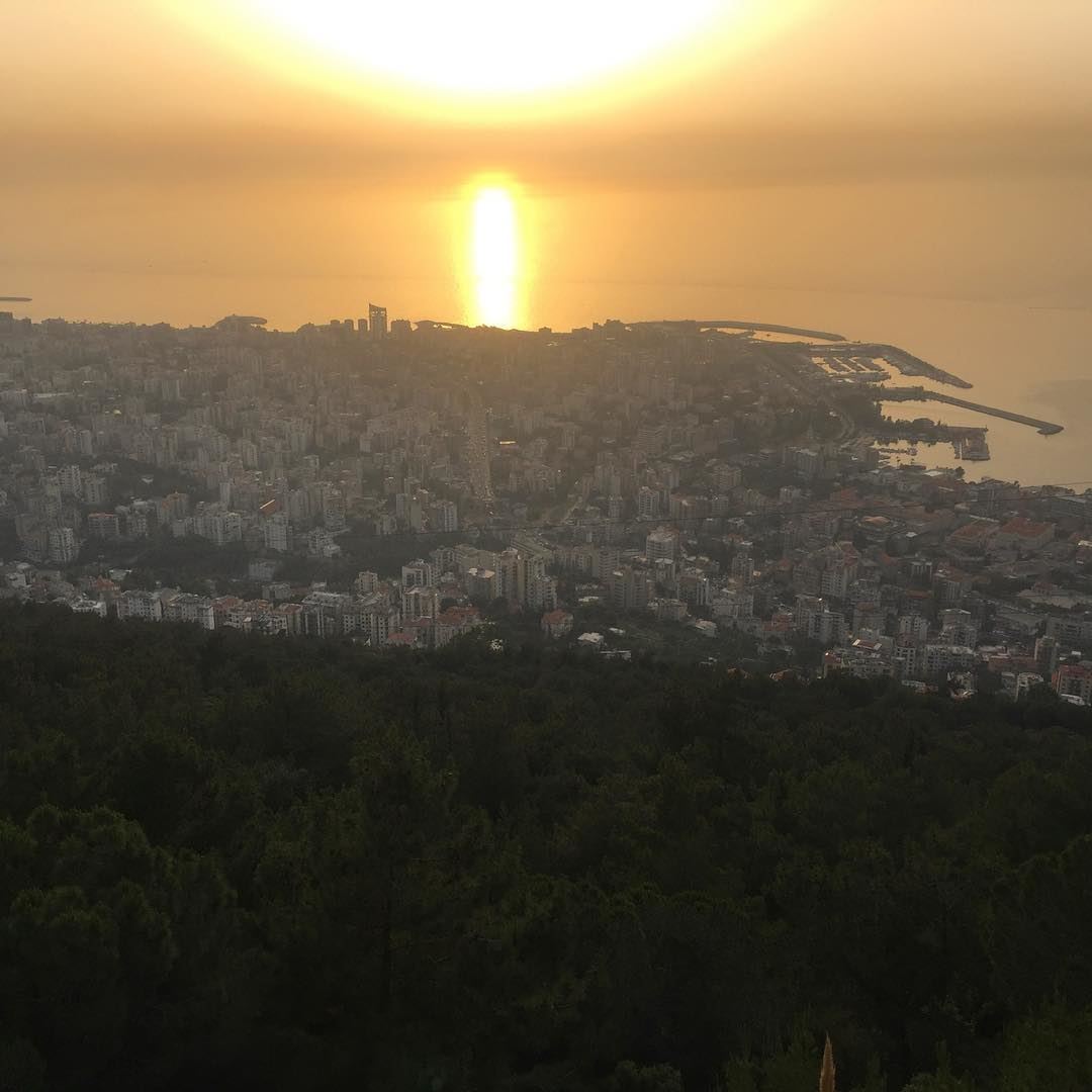  Jounieh  lebanon  sunset  mediterranean  bay  beautiful  city  mountains ...