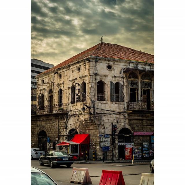  jounieh  street  city  lebanon  cars  old  house  ig_lebanon  lebanon_hdr... (جونية - Jounieh)