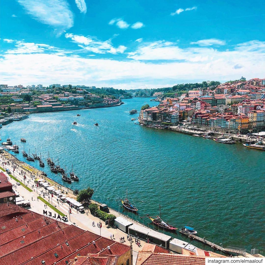 - Just around the riverbend -.... portugal_lovers  portugal ... (Porto, Portugal)
