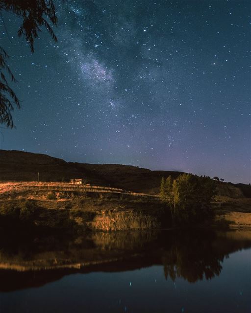 Keep your eyes at the stars,and your feet on the ground🌌🌌.... stars... (El Laqloûq, Mont-Liban, Lebanon)