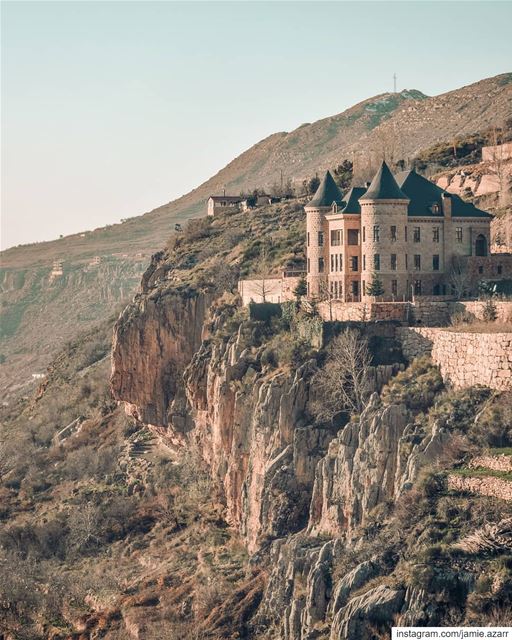 Kesrouan residents will correct my location Tag from Faraya to... (Faraya, Mont-Liban, Lebanon)