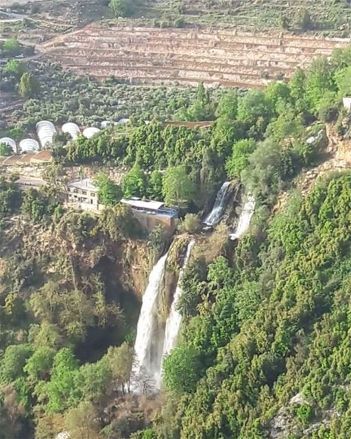 Kfarhilda's waterfall Kfarhilda  LiveLoveTannourine  LiveLoveBatroun ... (Kfarhilda, North)