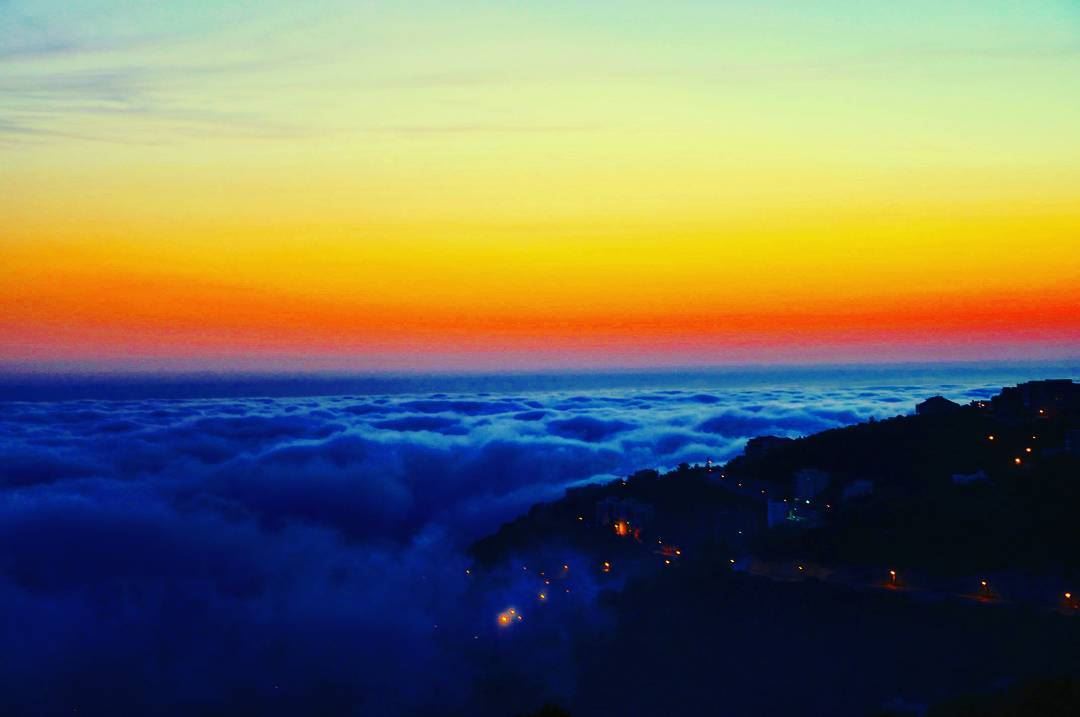 Kfour sunset above the clouds Lebanon  ig_lebanon  super_lebanon ... (Kfour, Keserwan)