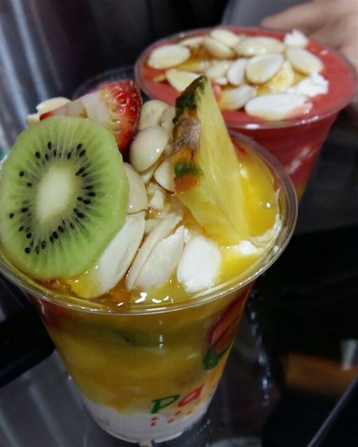 🍓🍏🍌🍒🍑🍍 kissthecooklb  fruits  cocktailporn  foodsmile  food  dessert... (Papaya)