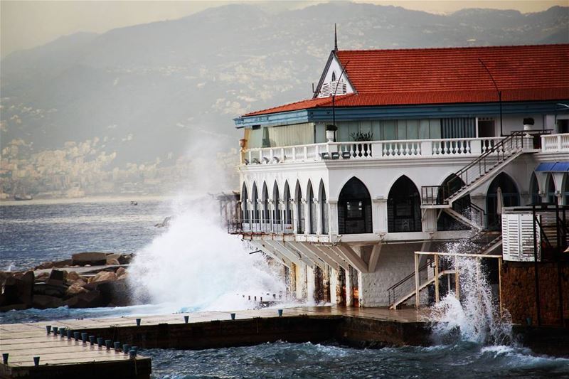  kornish beirut boulevardbeirut lebanon mediterranean ливан бейрут корниш (Beirut, Lebanon)