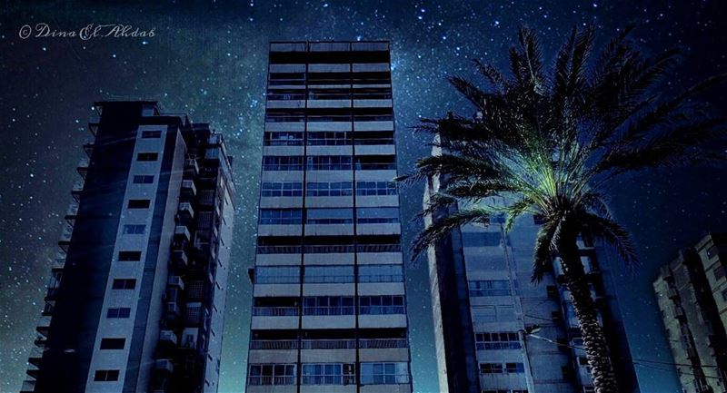 La nuit des étoiles... 🌃____ 961lens  urban  urbanlandscape  urbanlife ... (Tripoli, Lebanon)