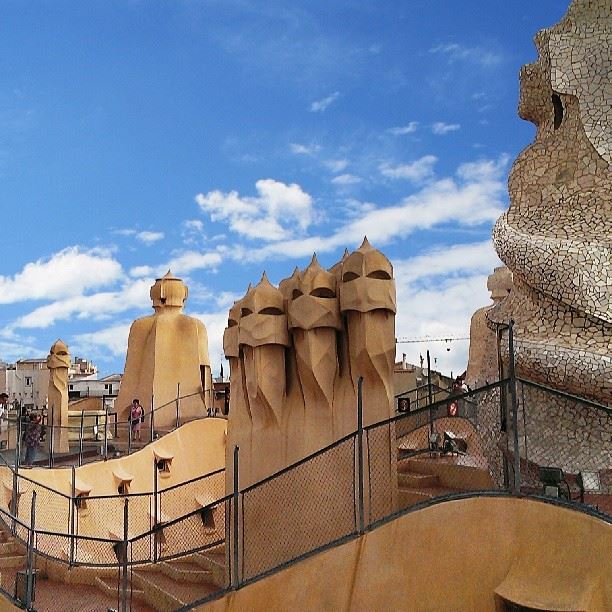 La  pedrera  rooftop  chimneys  gaudi  architecture  path  curved  shapes ...