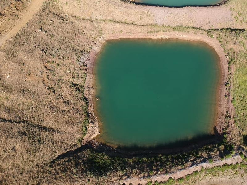  lake humanmade lebanon aerialphotography drone dronephotography dji... (Falougha, Mont-Liban, Lebanon)