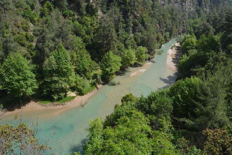 Lake View II loves_lebanon  super_lebanon   ig_lebanon  lebanonbyalocal ... (Chouwen)