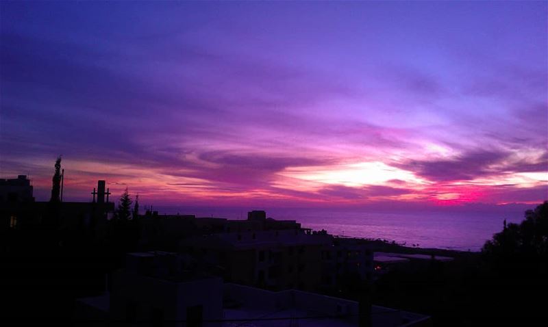 🌅 landscape  landscaping  picoftheday  amateurphotographer  lebanon ... (Damour, Lebanon)