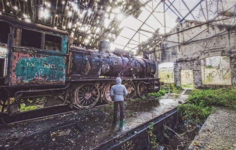  landscape outdoor instaphoto train rail abandoned station sun sunrays...