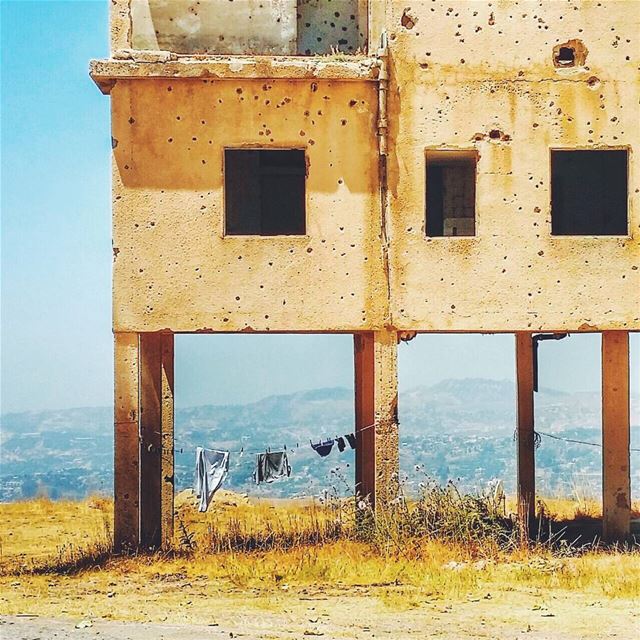 Laundry today or naked tomorrow🙈 qanatbakich livelovebeirut... (Qanat Bakish, Mont-Liban, Lebanon)