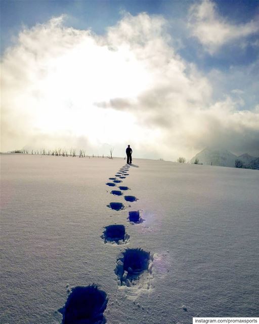 Leave some footprints towards the light... Some might want a direction,... (El Laqloûq, Mont-Liban, Lebanon)